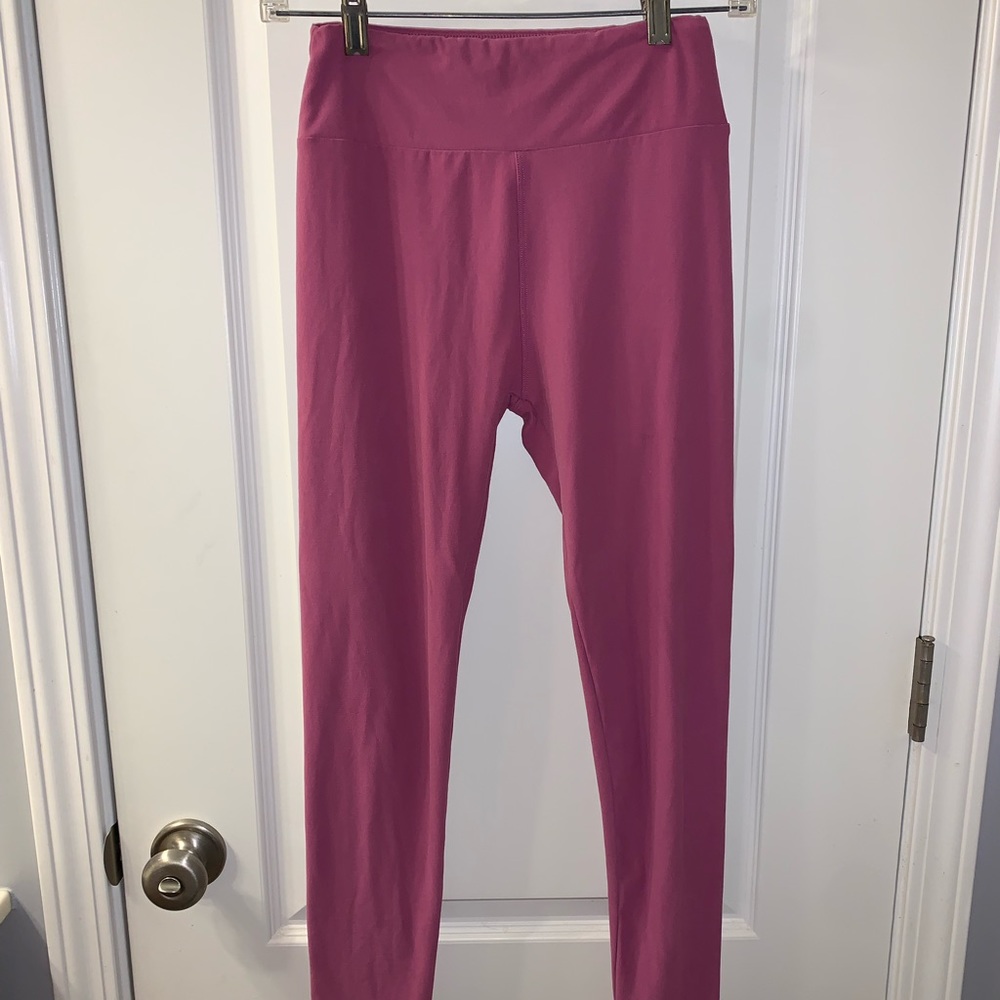Full length Lularoe pink leggings